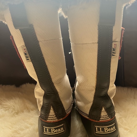 Sold - LL Bean Mid Rise Snow Boot 7 - Picture 8 of 8